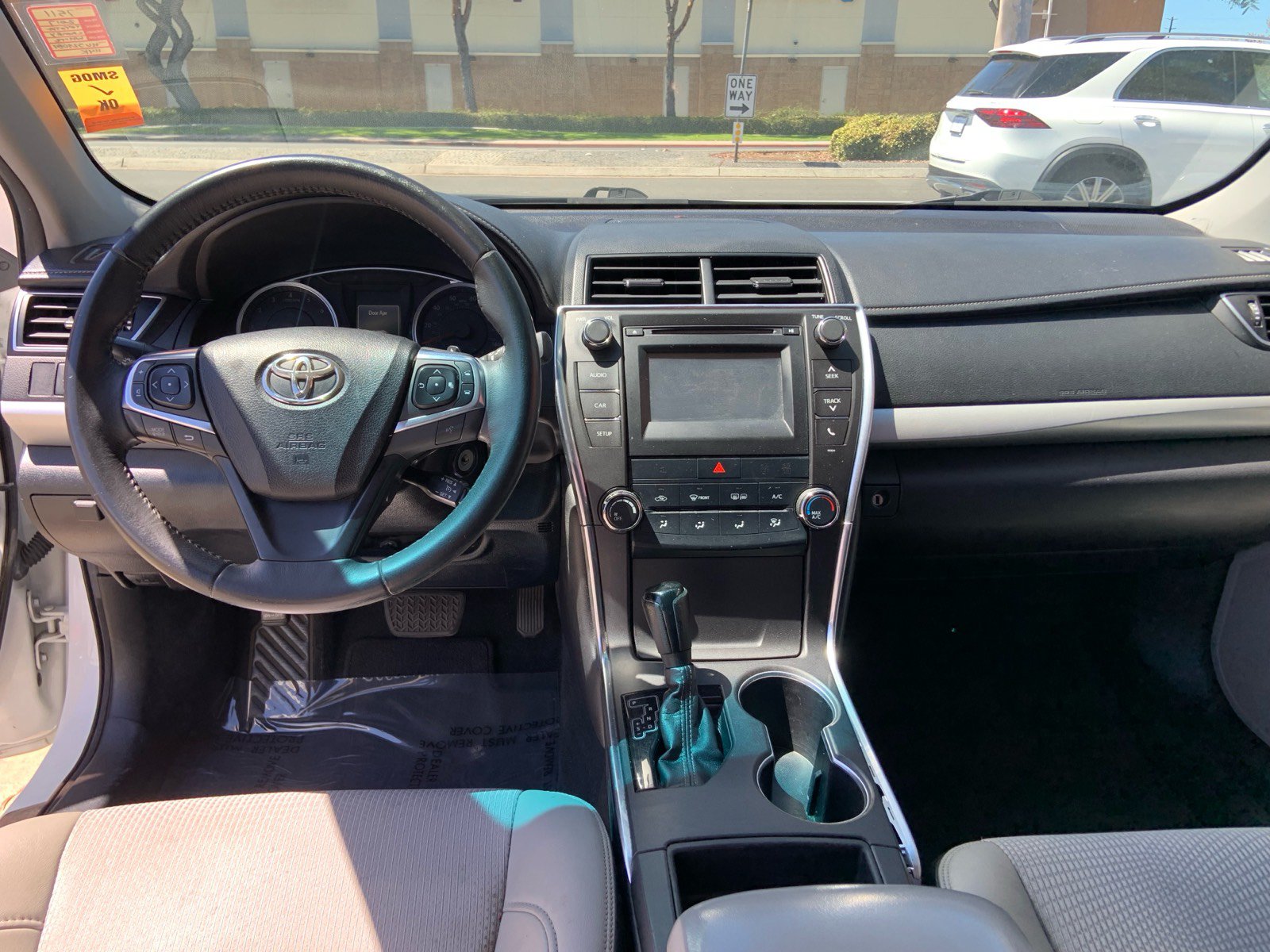 Used 2017 Toyota Camry SE FWD image 17