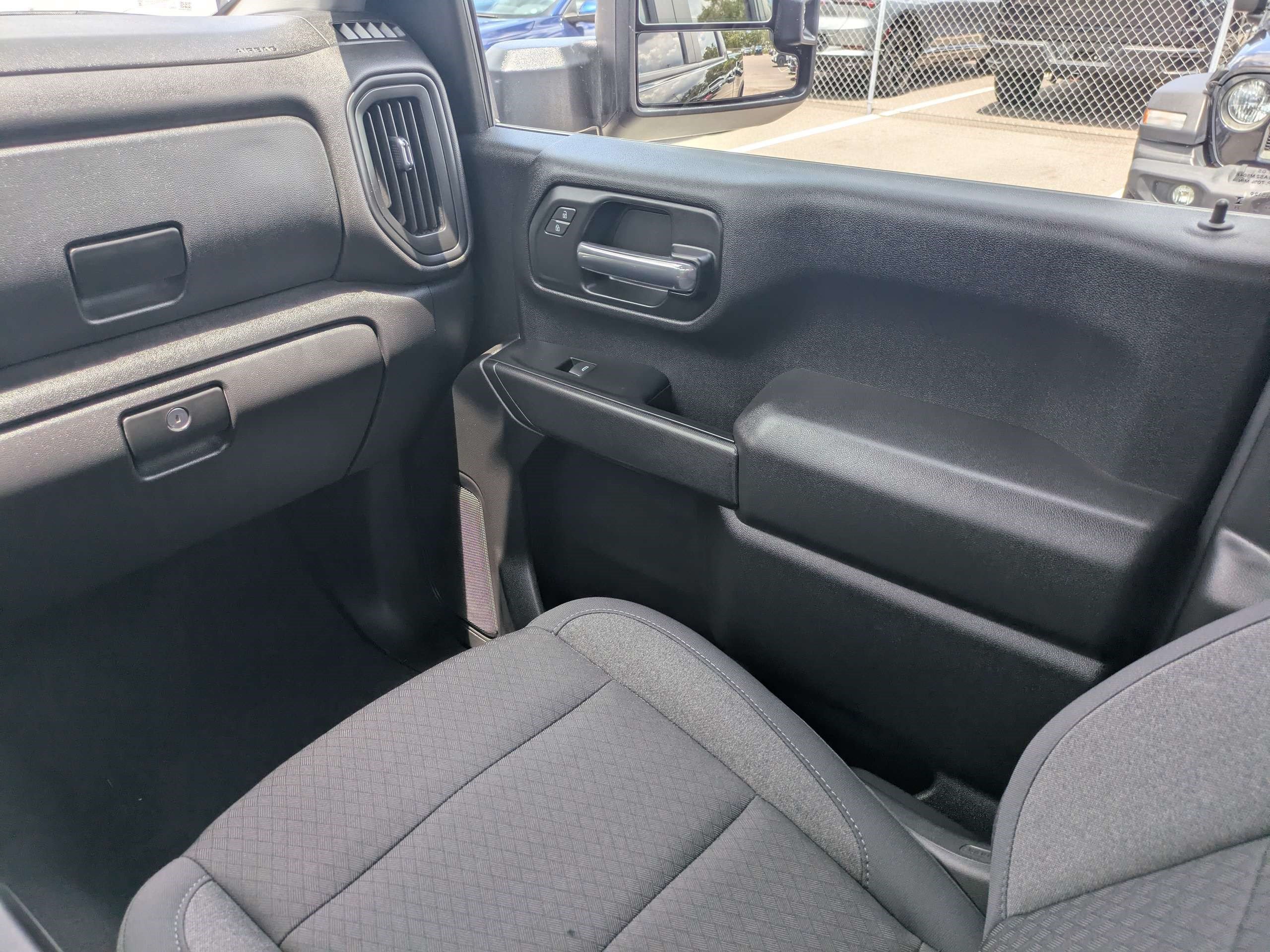 Used 2026 Chevrolet Silverado 2500 Custom w/ Custom Value Package AWD/4WD image 16