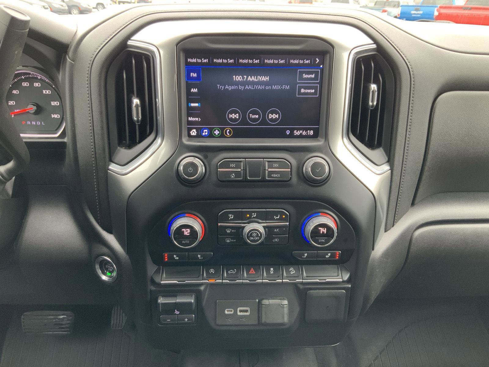 Used 2021 Chevrolet Silverado 1500 RST image 33