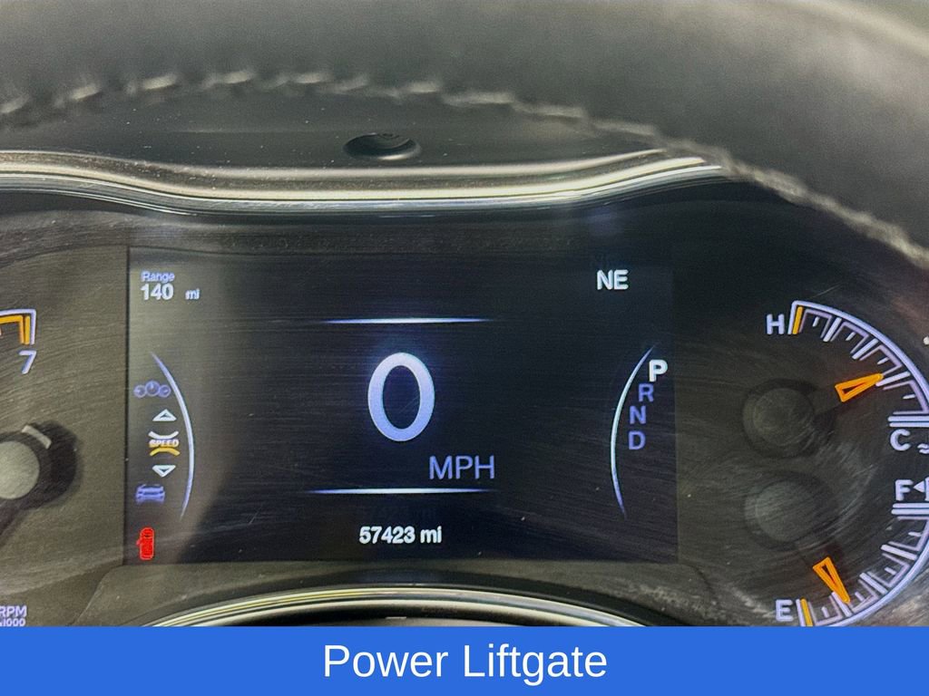 Used 2022 Jeep Grand Cherokee Limited image 16