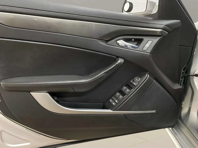 Used 2013 Cadillac CTS Luxury RWD image 14