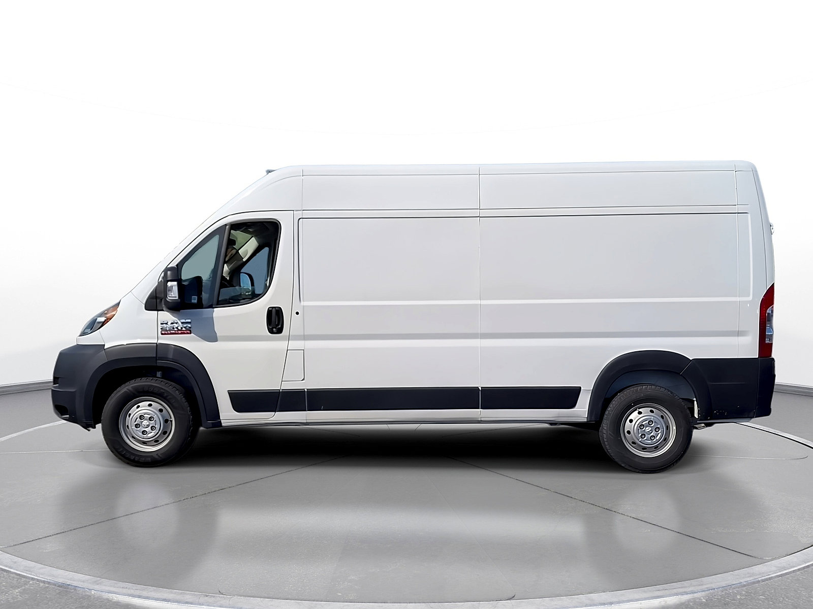 Used 2022 RAM ProMaster 2500 FWD image 5