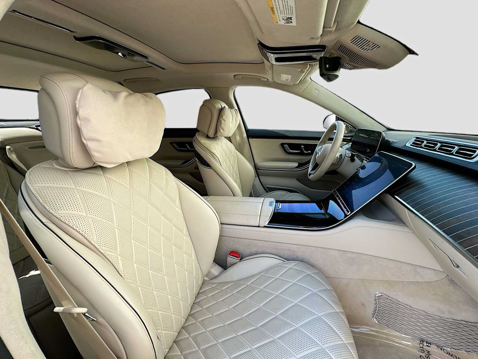Certified 2022 Mercedes-Benz S 580 4MATIC Sedan w/ Rear Seat Package image 30