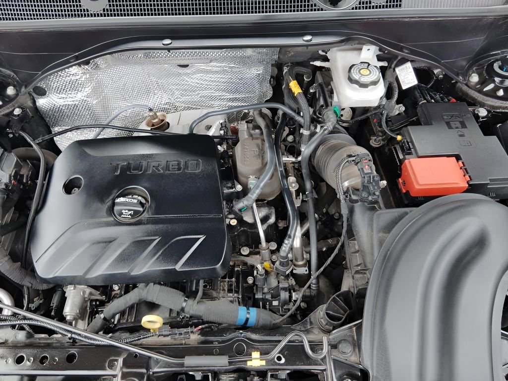 Used 2023 Buick Encore GX Essence FWD image 12