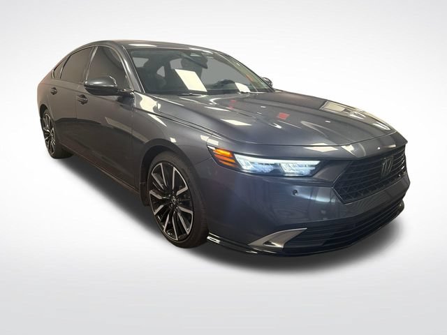 Used 2023 Honda Accord Touring image 7