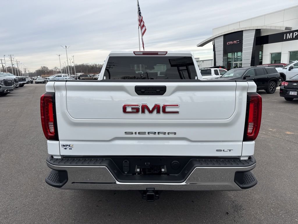Used 2026 GMC Sierra 1500 SLT image 4