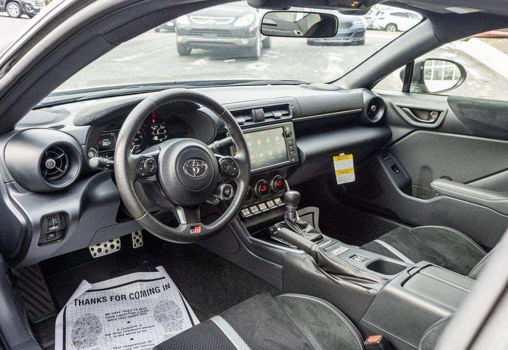 Used 2023 Toyota GR86 Premium w/ ALL Weather Mat Package (TMS) image 7