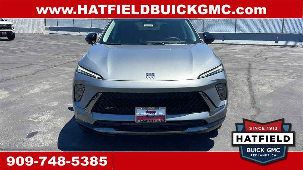 New 2025 Buick Envision Sport Touring image 8