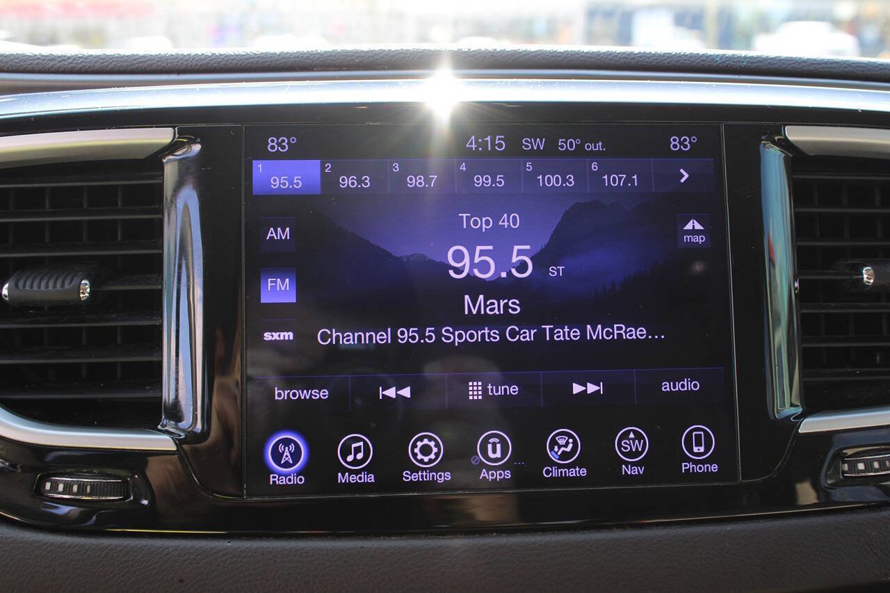 Used 2017 Chrysler Pacifica Touring Plus w/ Tire & Wheel Group image 85