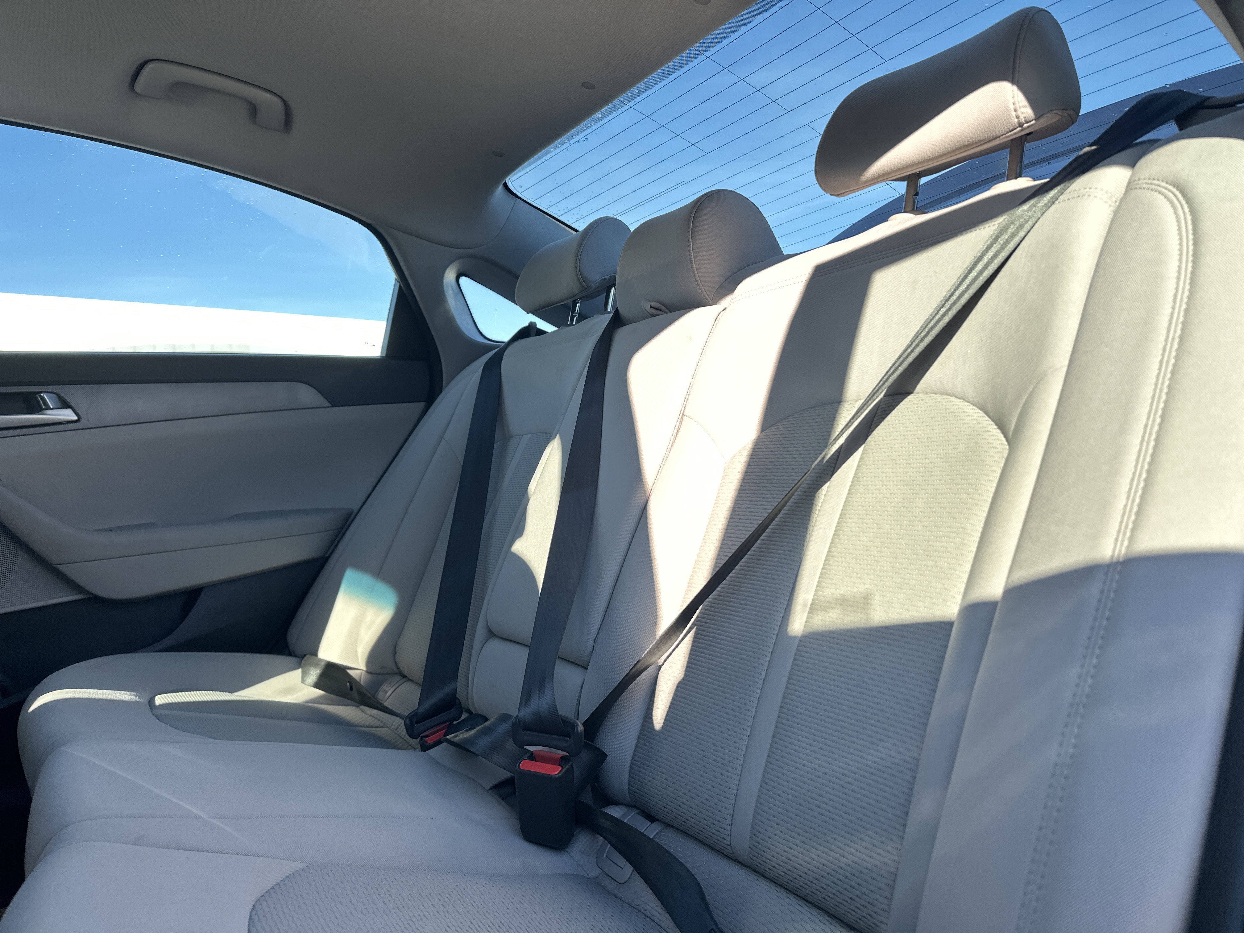 Used 2017 Hyundai Sonata SE image 28