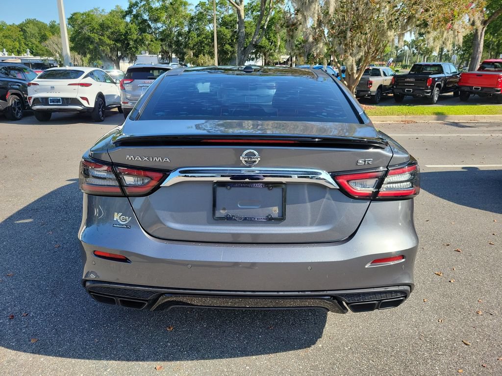 Used 2020 Nissan Maxima SR w/ Sport Mat Group FWD image 8