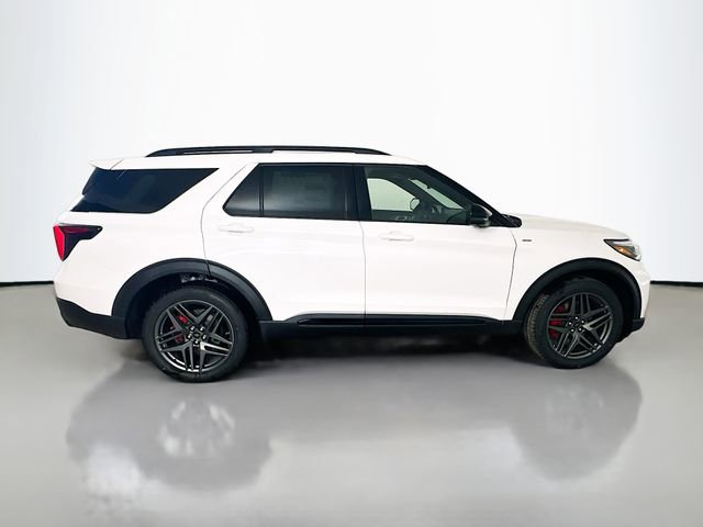 New 2026 Ford Explorer ST-Line w/ ST-Line Street Pack image 8