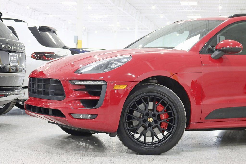 Used 2018 Porsche Macan GTS image 2