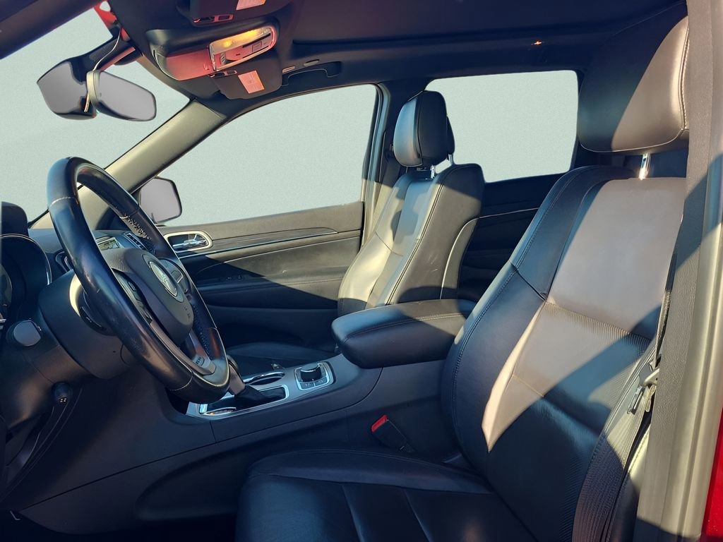 Used 2021 Jeep Grand Cherokee Limited w/ Luxury Group II image 28