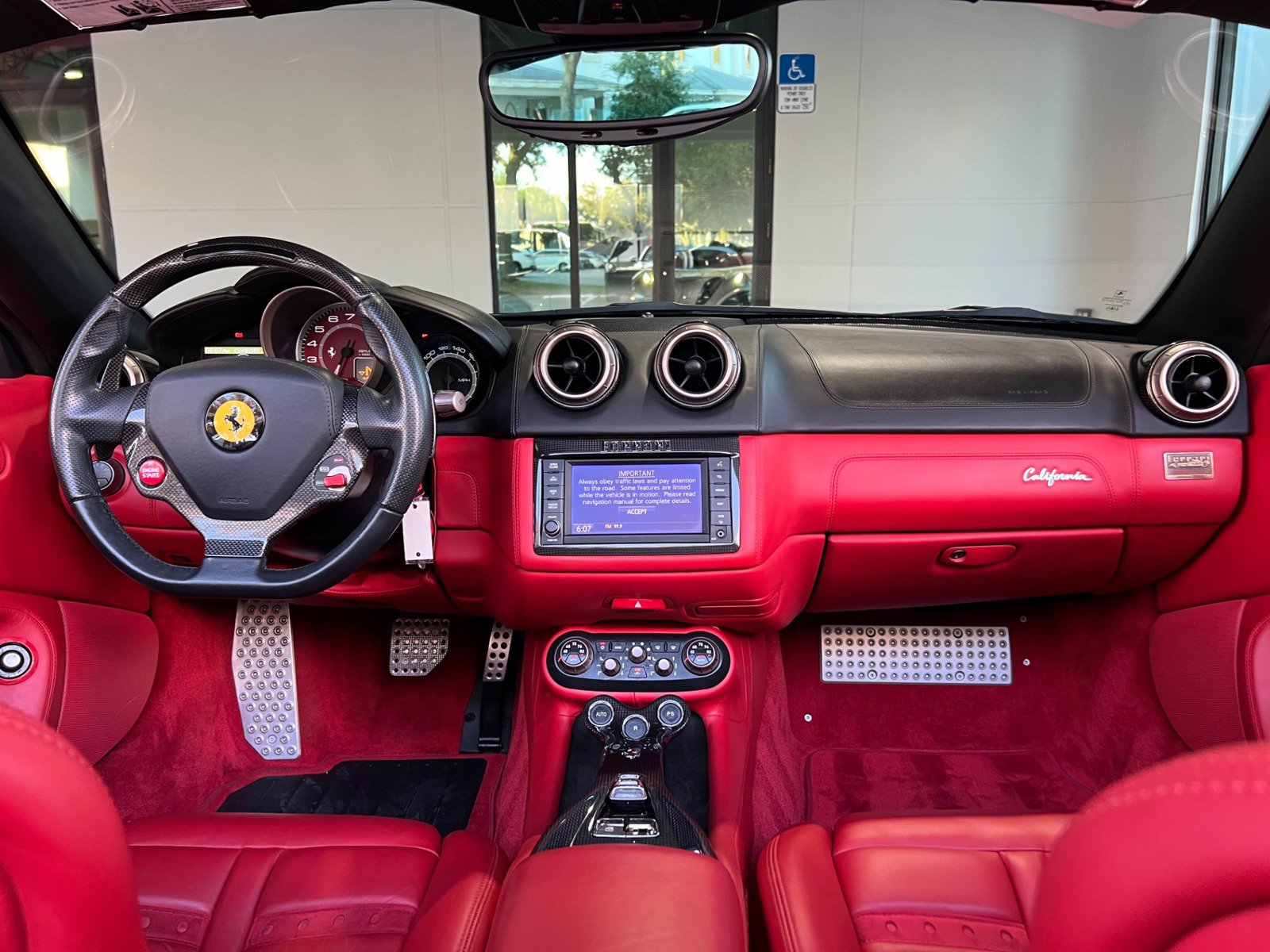 Used 2013 Ferrari California RWD image 34