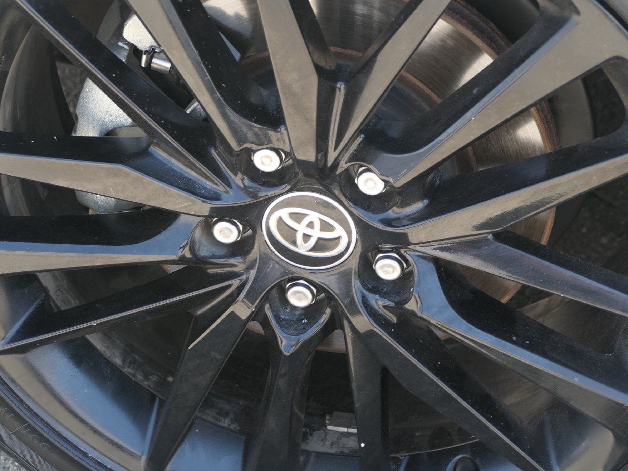 Used 2024 Toyota Camry XSE w/ Navigation Package FWD image 11