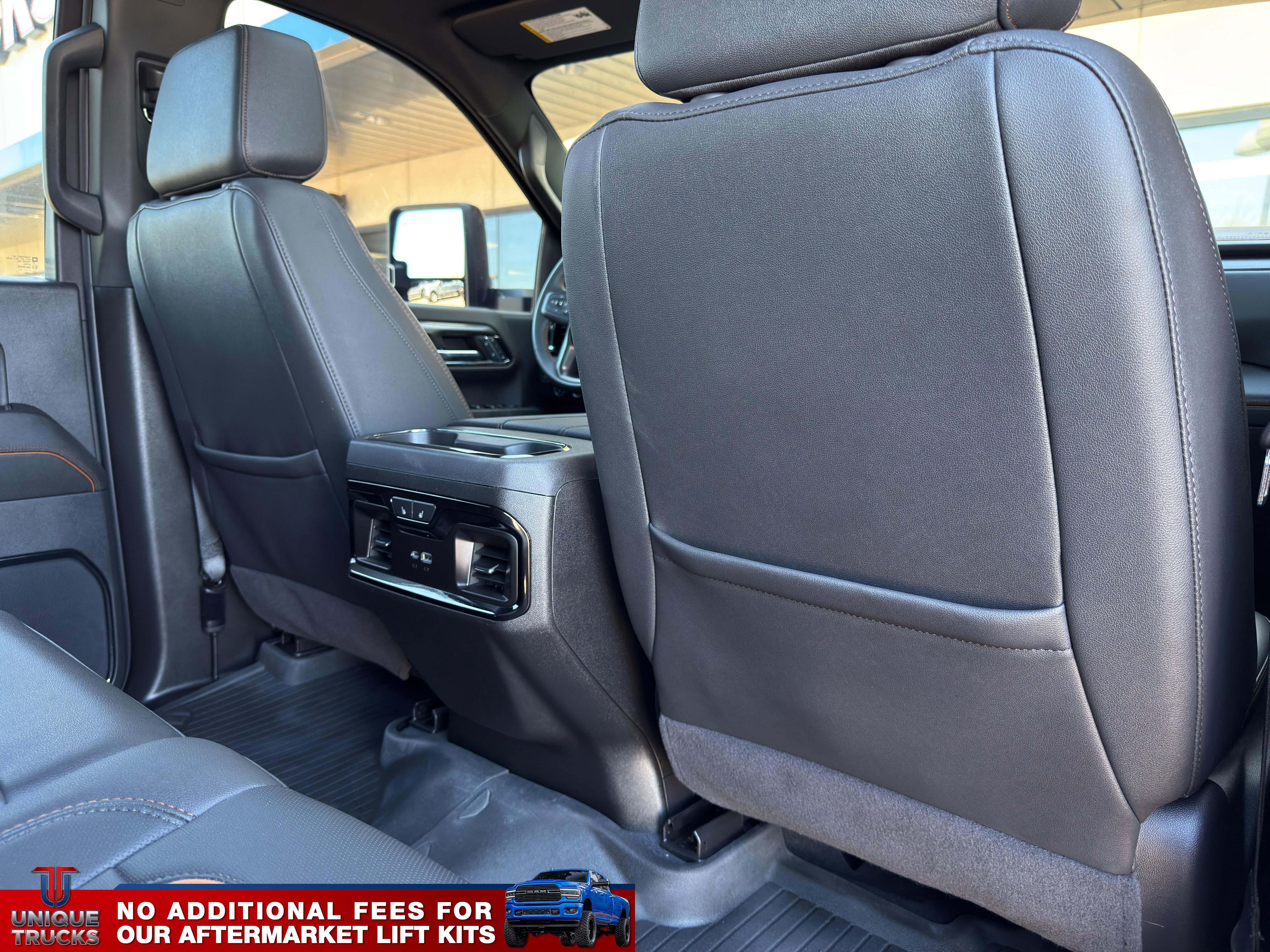 Used 2024 GMC Sierra 2500 AT4 w/ AT4 Premium Plus Package AWD/4WD image 28