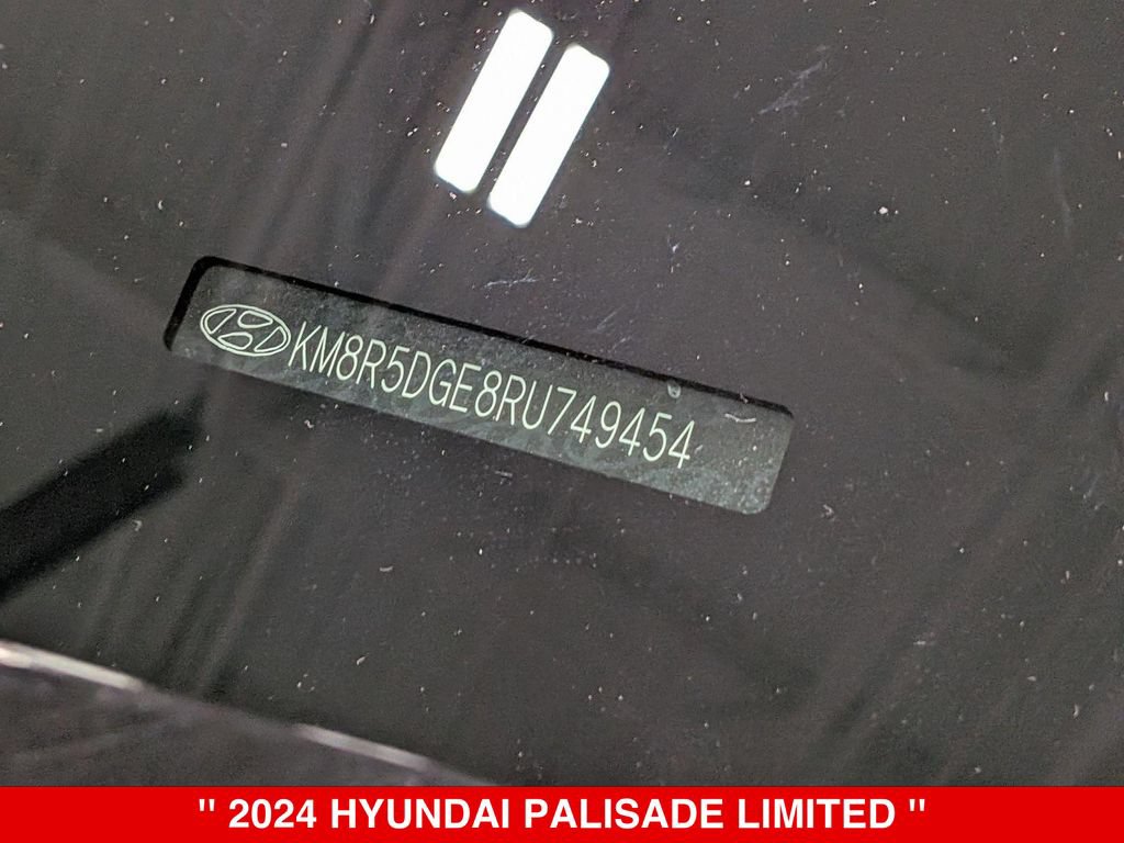 Used 2024 Hyundai Palisade Limited AWD/4WD image 40