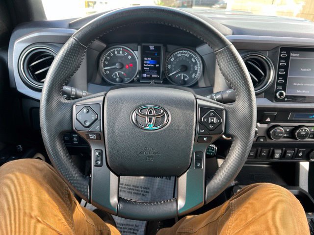 Used 2023 Toyota Tacoma TRD Sport w/ Technology Package AWD/4WD image 17