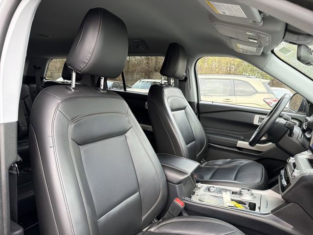 Used 2021 Ford Explorer XLT w/ Equipment Group 202A image 21