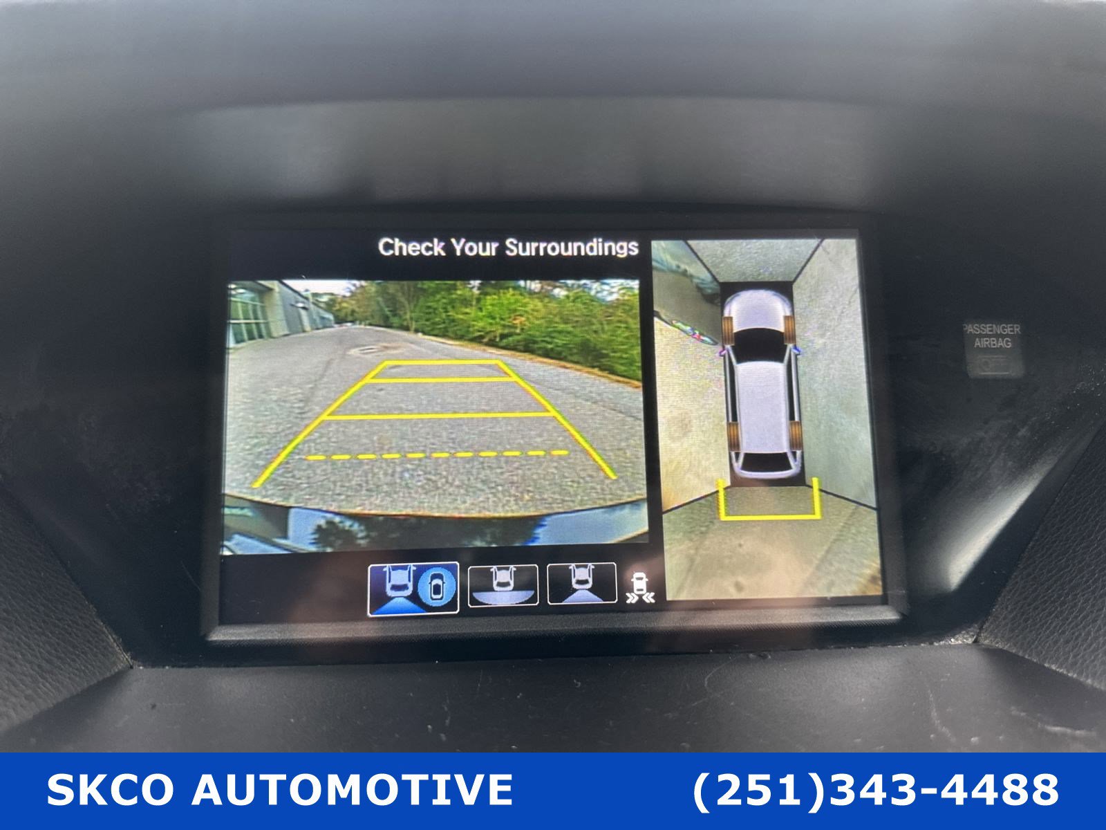 Used 2017 Acura MDX SH-AWD w/ Advance Package image 17