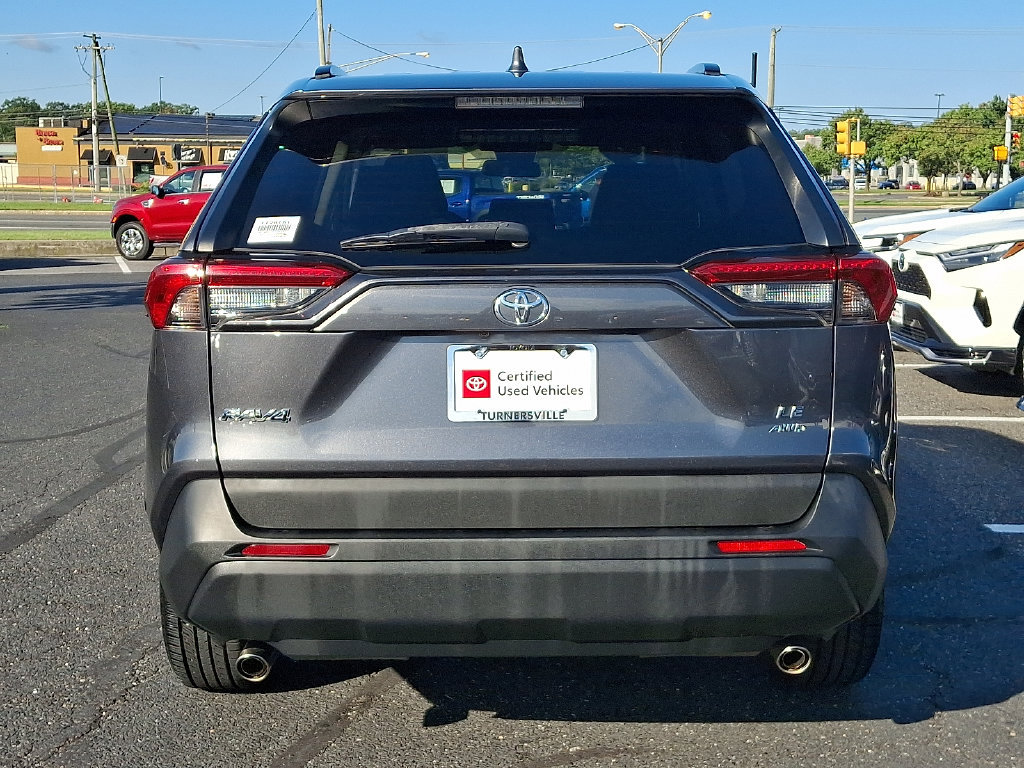 Certified 2019 Toyota RAV4 LE AWD/4WD image 5