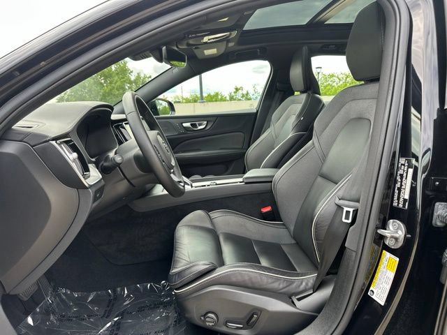 Certified 2023 Volvo S60 B5 Ultimate w/ Climate Package FWD image 18