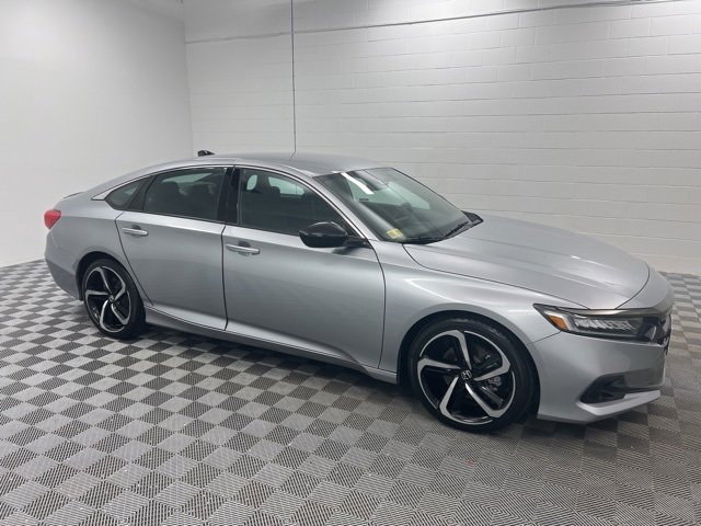 Used 2022 Honda Accord Sport image 4
