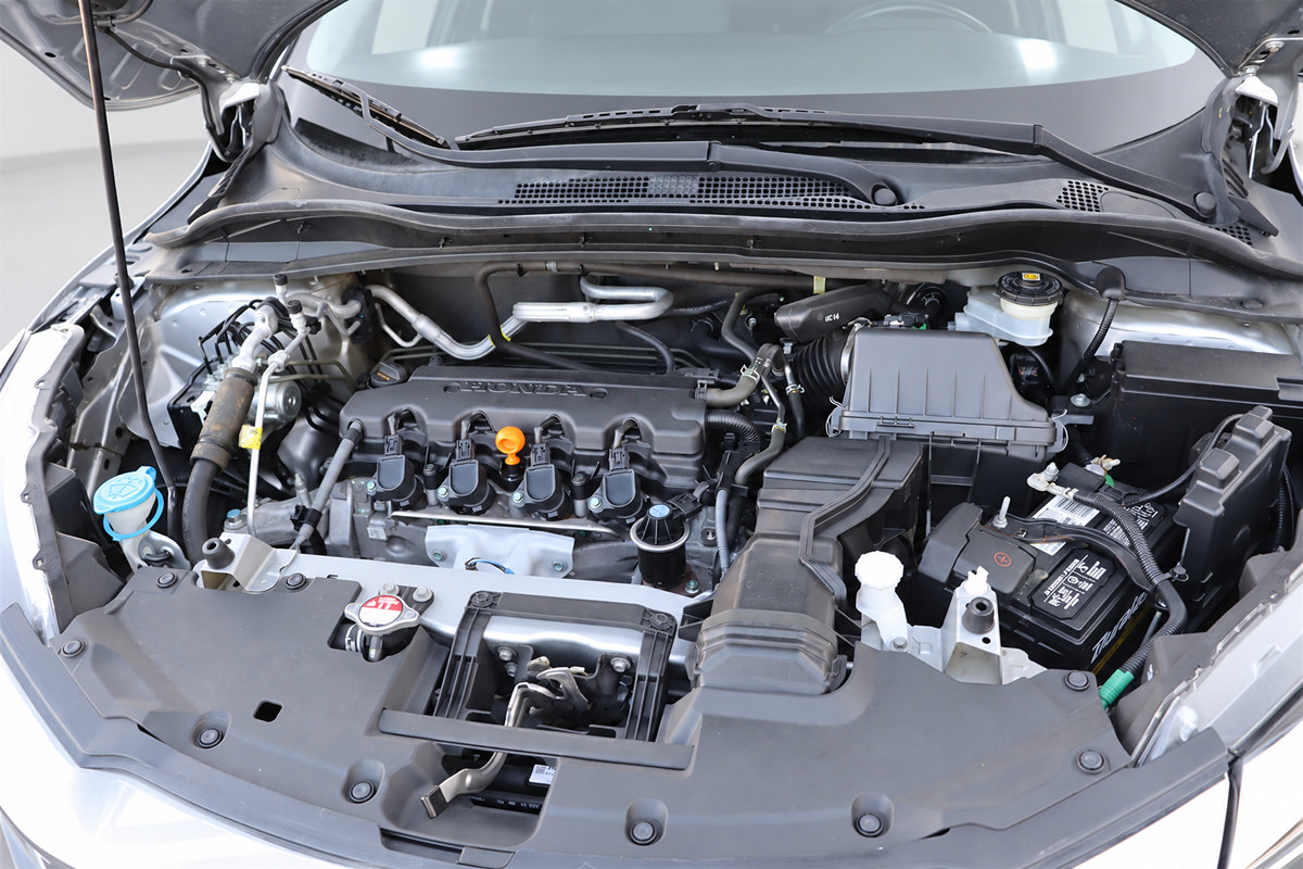 Used 2020 Honda HR-V LX image 40