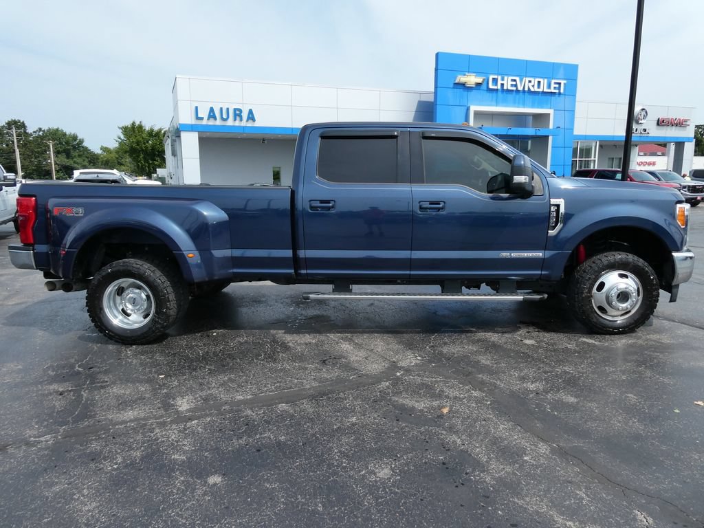 Used 2017 Ford F350 Lariat w/ Lariat Ultimate Package AWD/4WD image 5