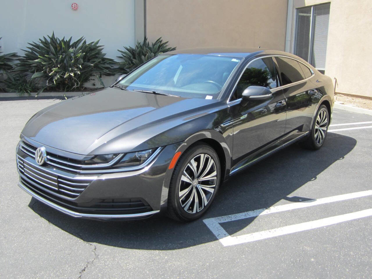 Used 2020 Volkswagen Arteon SE FWD image 7