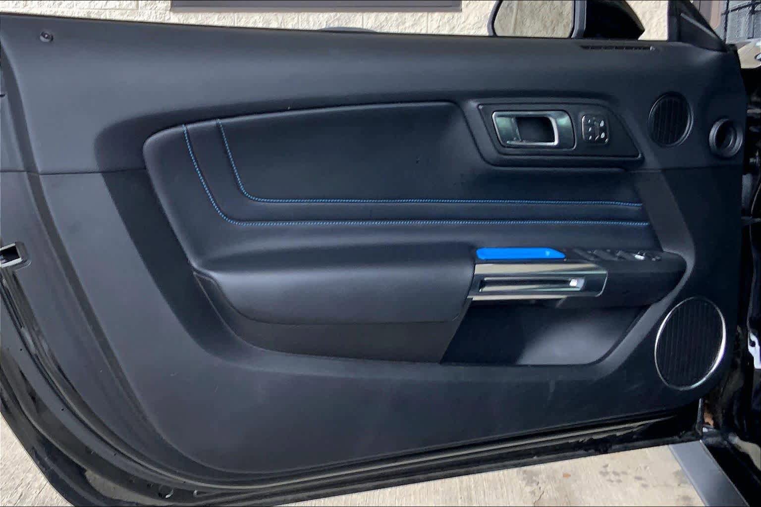Used 2019 Ford Mustang GT Premium w/ GT Performance Package RWD image 19