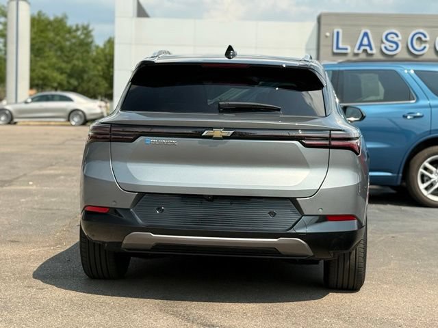 Used 2025 Chevrolet Equinox EV LT FWD image 38