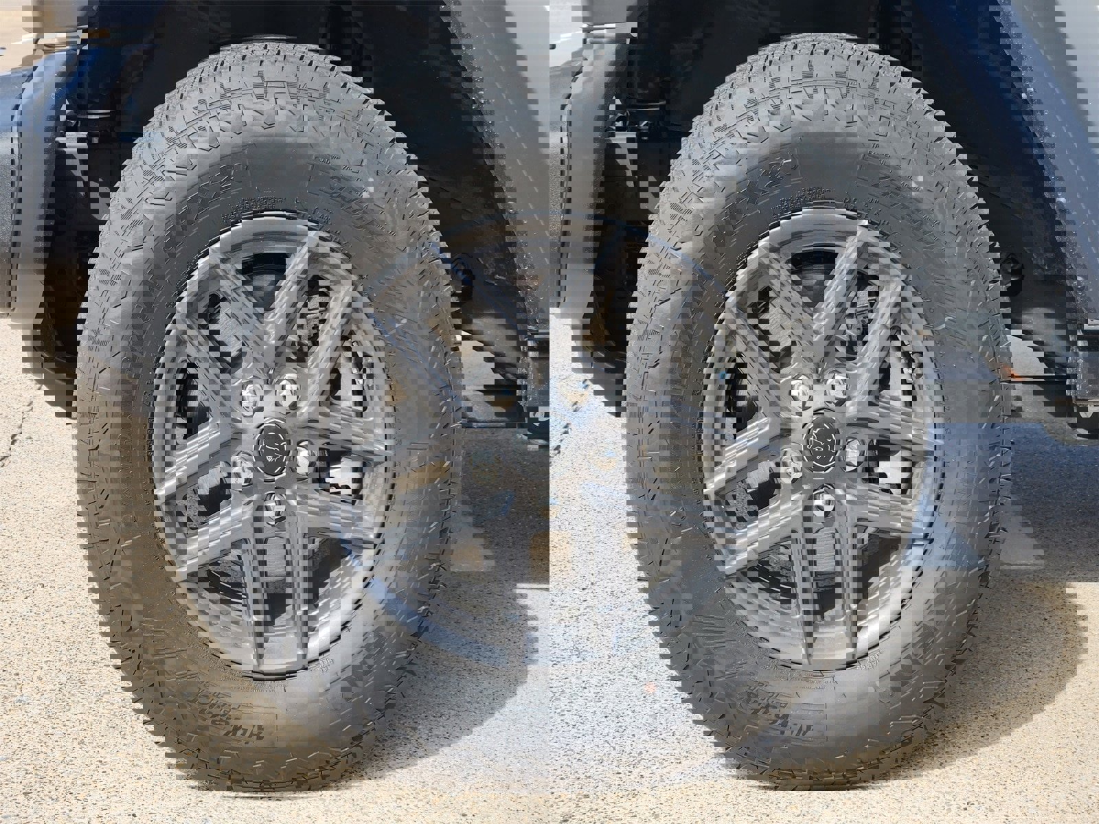 Used 2024 Jeep Wrangler Sport image 19