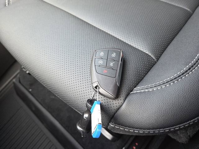 New 2026 Chevrolet Traverse LT w/ LPO, Floor Liner Package image 37