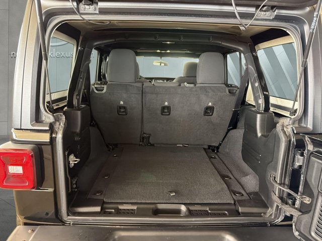 Used 2022 Jeep Wrangler Unlimited Sport AWD/4WD image 22