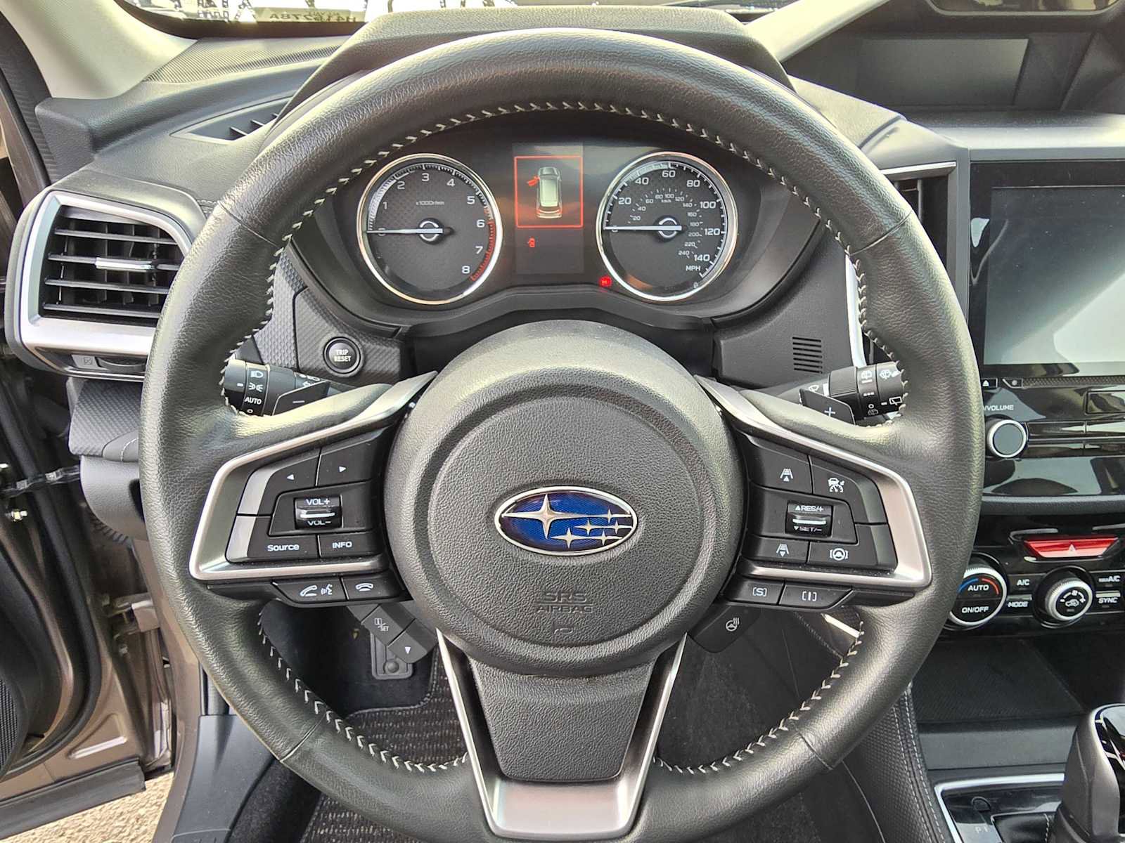 Used 2023 Subaru Forester Touring AWD/4WD image 28