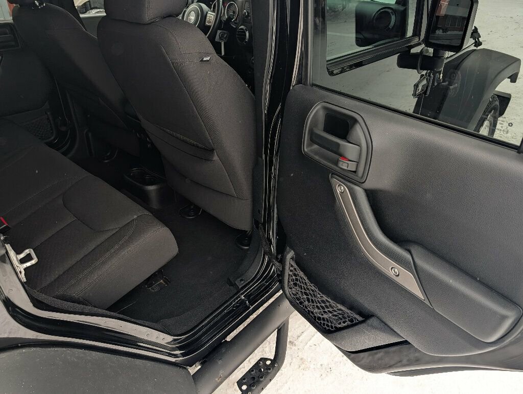 Used 2014 Jeep Wrangler Unlimited Sport w/ Quick Order Package 24S image 31