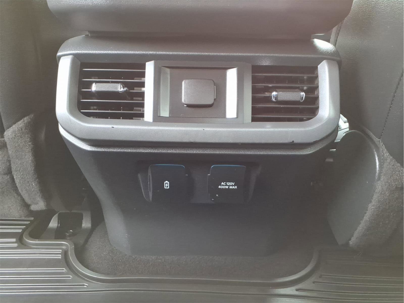 Used 2022 Ford F150 Lariat image 14