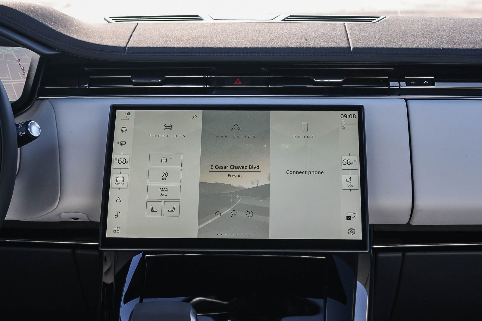 New 2026 Land Rover Range Rover Sport SE image 24