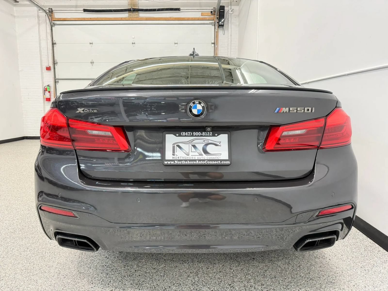 Used 2018 BMW M550i xDrive w/ Driving Assistance Package AWD/4WD image 5