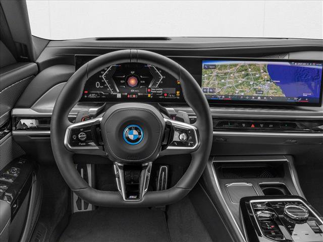 Used 2026 BMW 750e xDrive AWD/4WD image 4