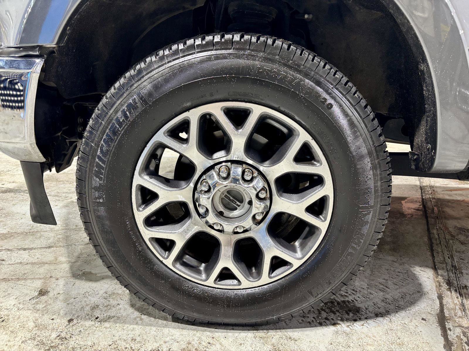 Used 2022 Ford F250 Lariat w/ Lariat Ultimate Package image 14