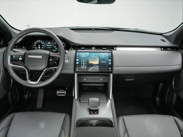 New 2026 Land Rover Discovery Sport Landmark AWD/4WD image 18