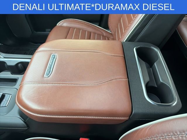 Used 2024 GMC Sierra 3500 Denali Ultimate image 32