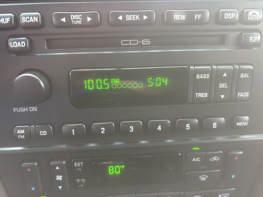 Used 2002 Ford Thunderbird RWD image 15