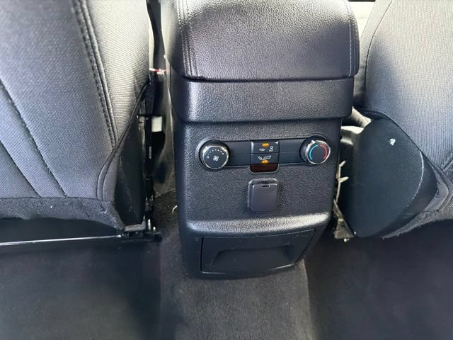 Used 2019 Ford Explorer XLT w/ Equipment Group 201A AWD/4WD image 15