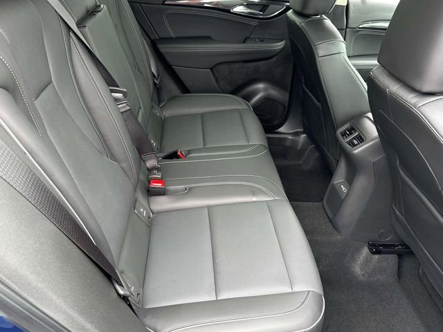 Used 2023 Buick Envision Essence image 9