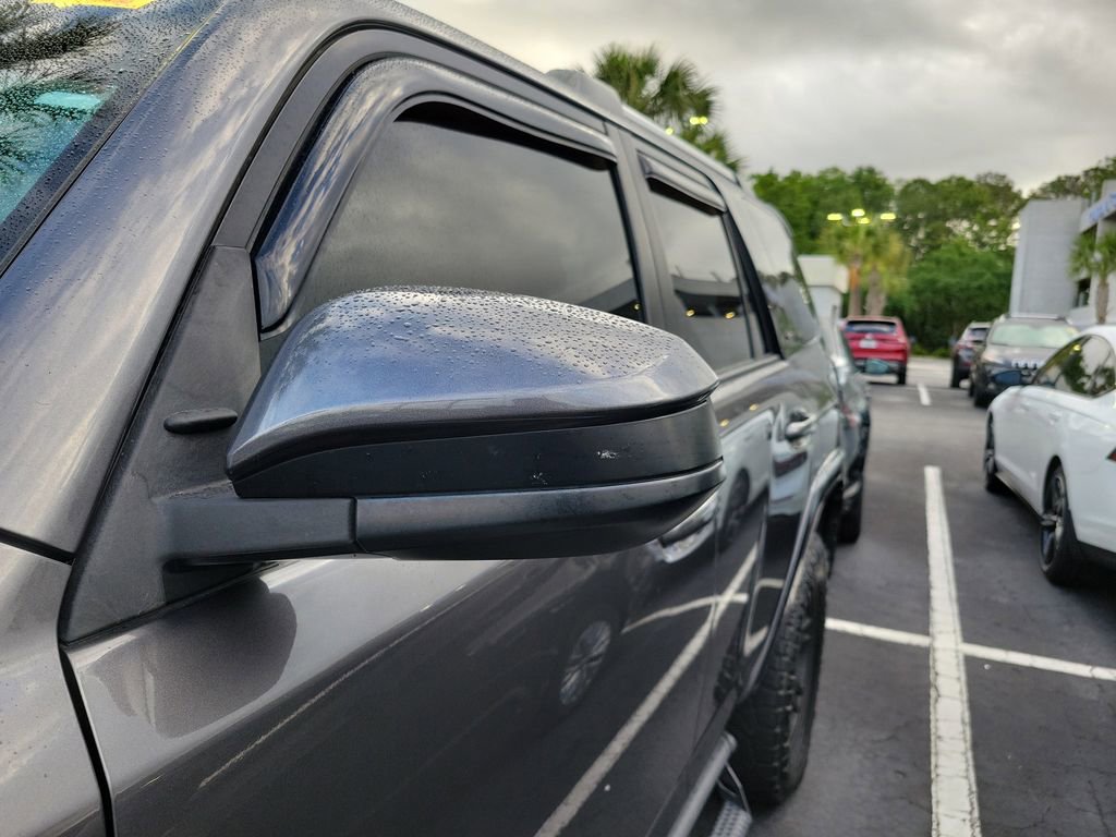 Used 2020 Toyota 4Runner SR5 image 5