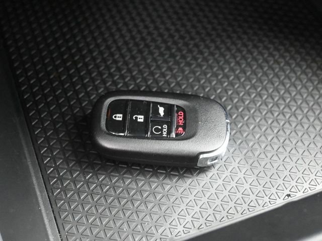 Used 2025 Honda CR-V EX image 13